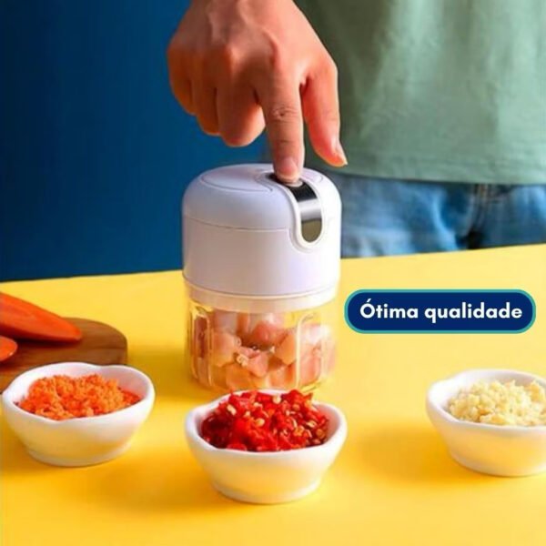 Mini Processador Elétrico Moedor Carne Vegetais Alho Fruta Recarregável USB 250ml - Image 7